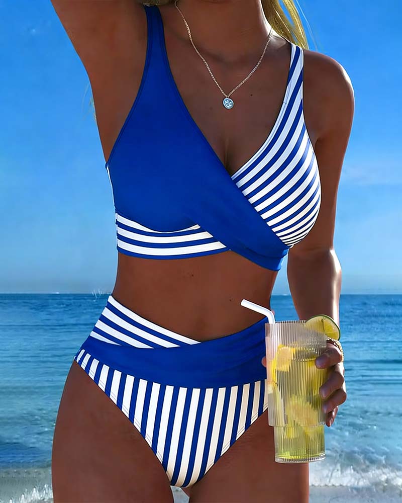 Bikini Cruzado de Rayas Estampado