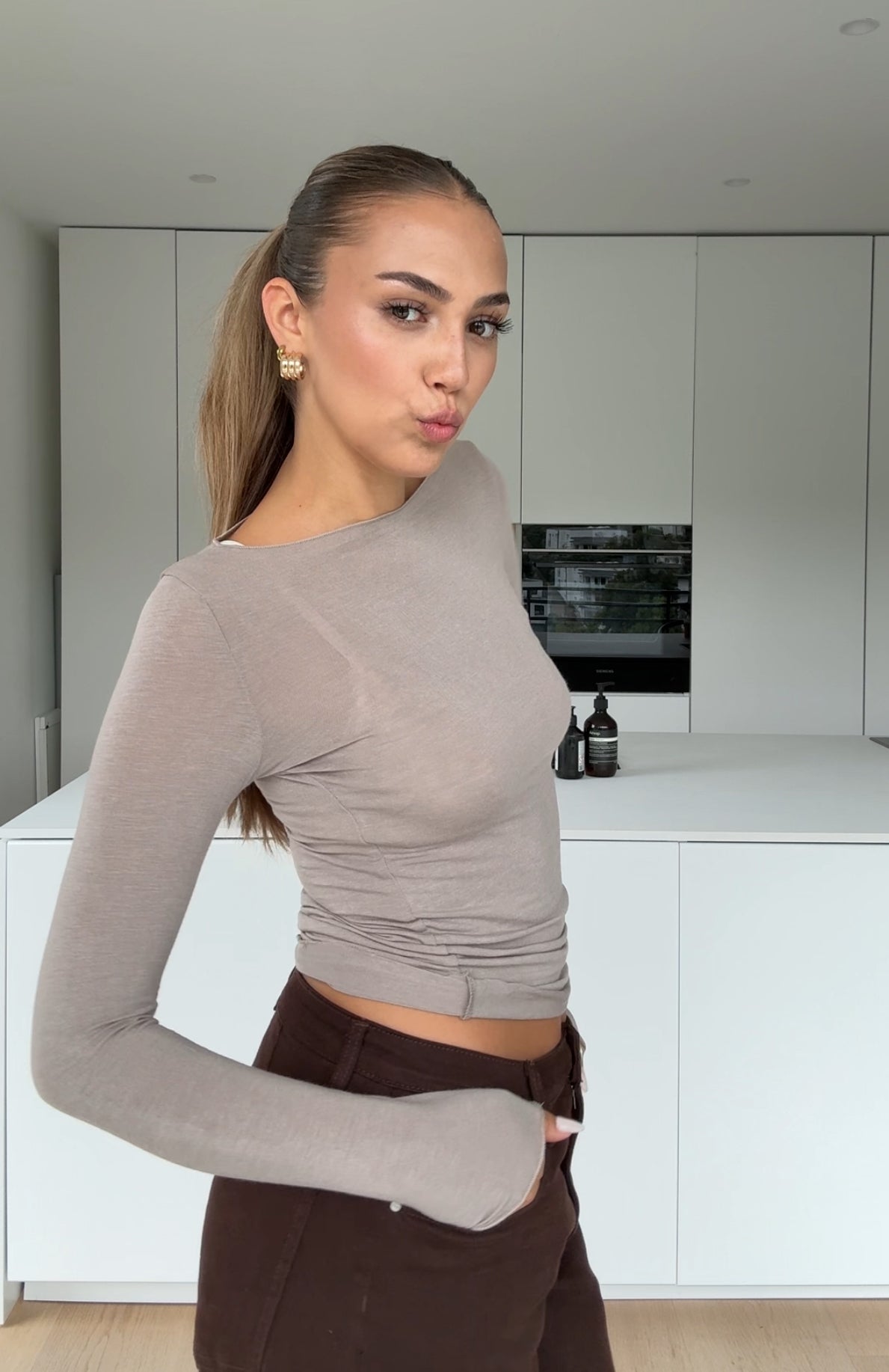 TOP LARGO SIN COSTURAS COLOR CANELA