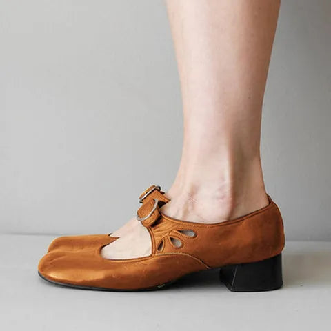 Rosalé | Zapatos Retro Franceses con Hebilla y Tacón Estable