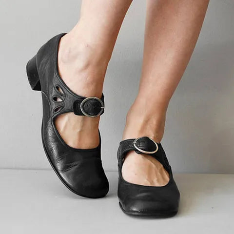 Rosalé | Zapatos Retro Franceses con Hebilla y Tacón Estable